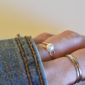 Vintage Pearl Solitaire