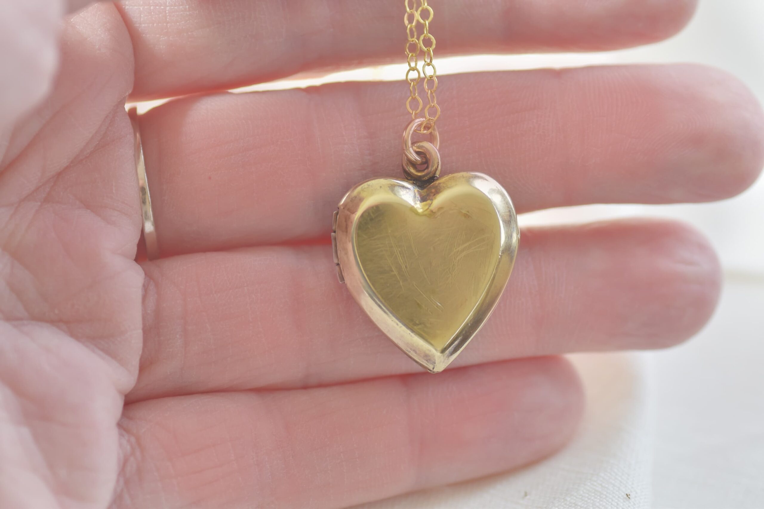 Vintage Heart Locket - Image 4